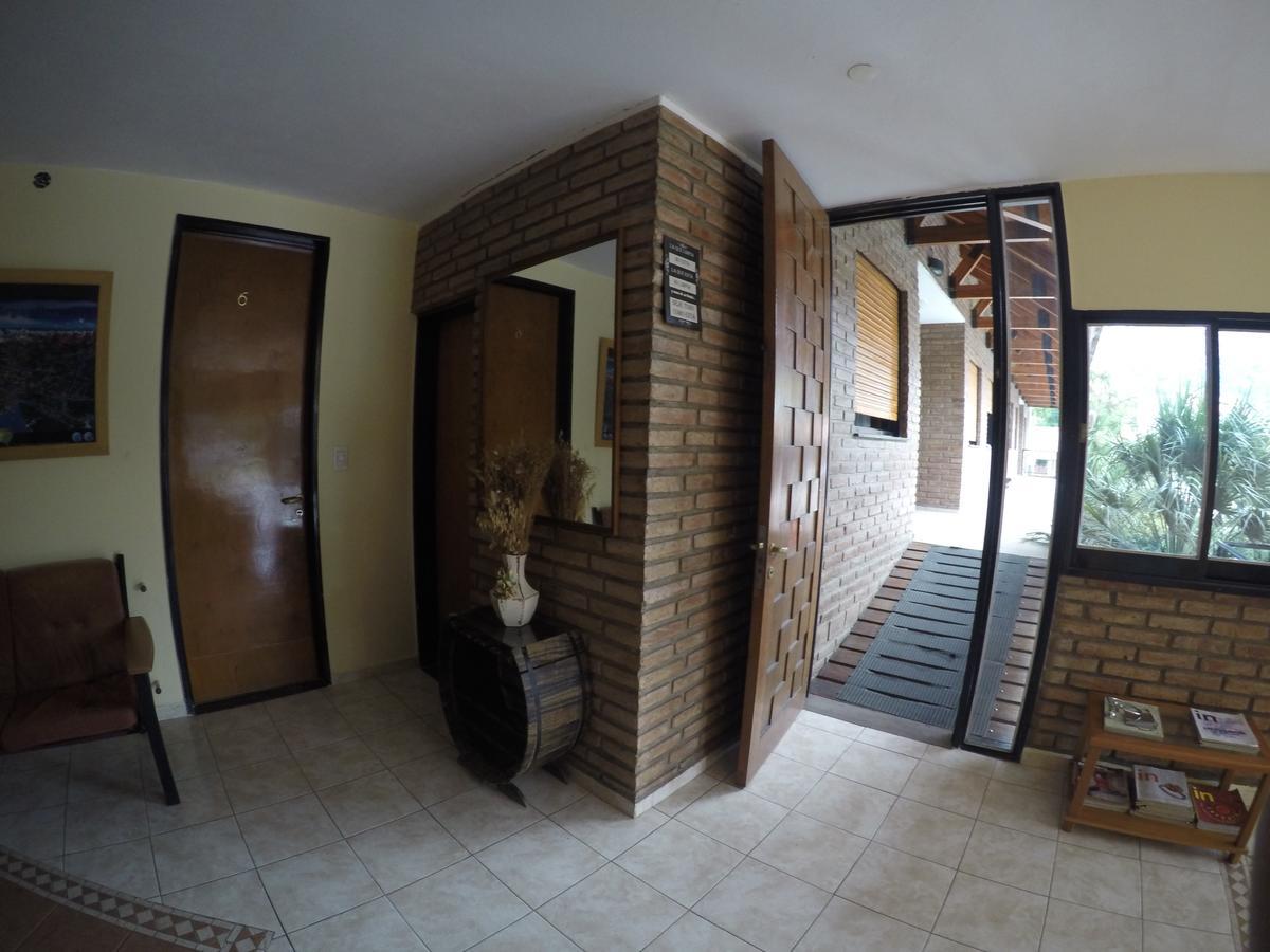 Hotel Carlos Paz Villa Carlos Paz Kültér fotó