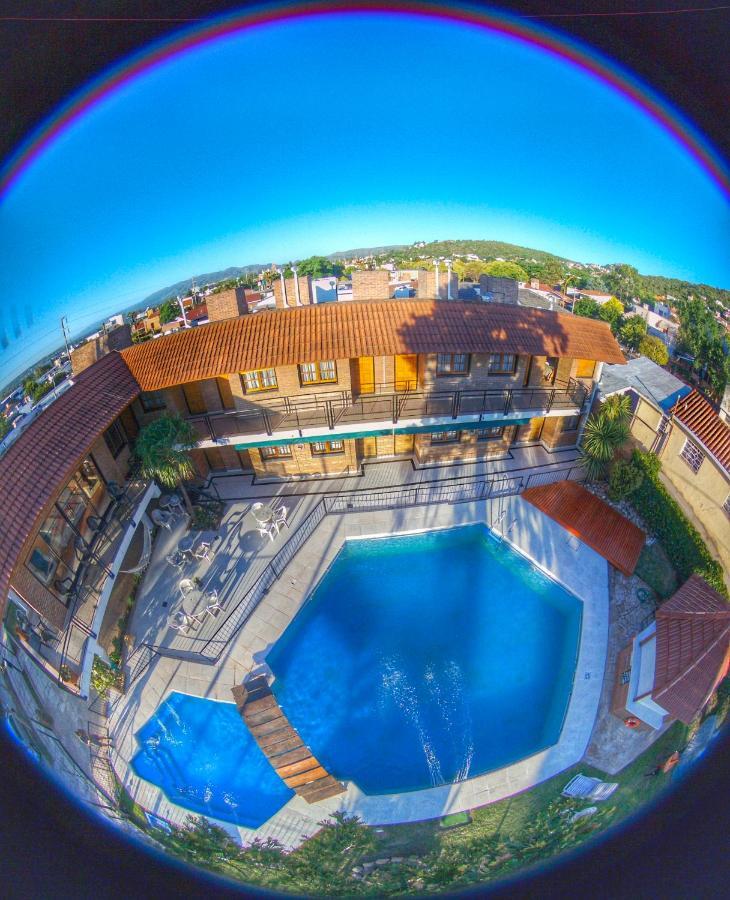 Hotel Carlos Paz Villa Carlos Paz Kültér fotó